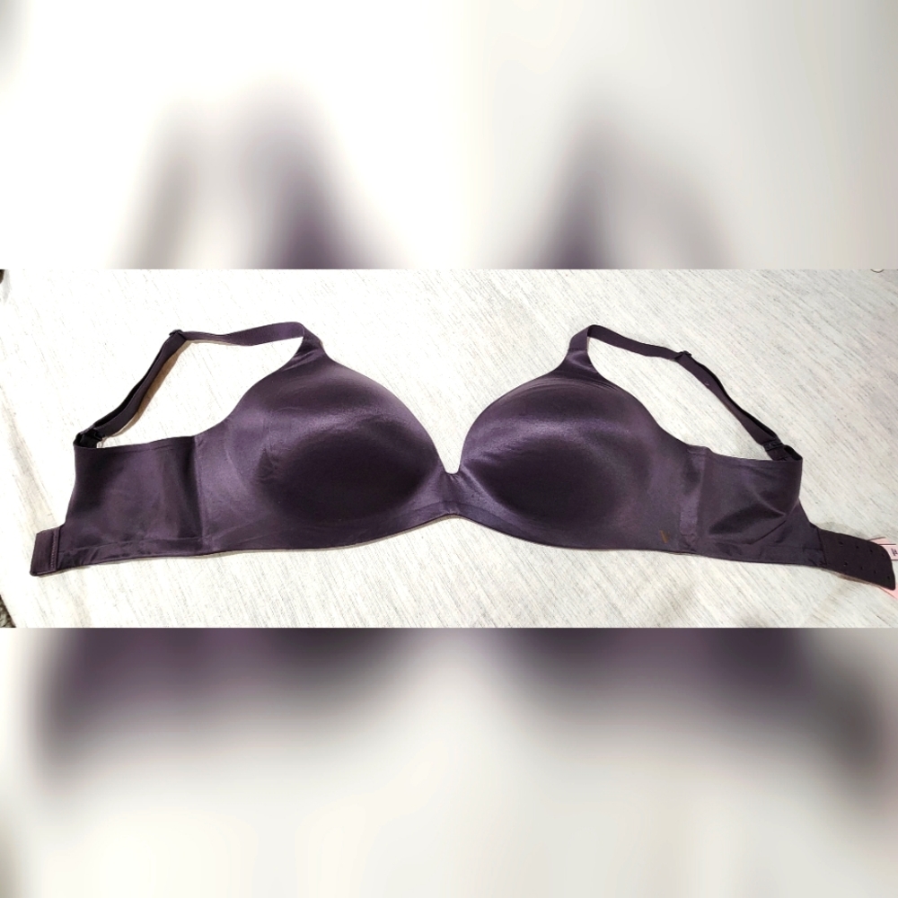 NWT Victorias Secret semi- lined demi bra 36DD